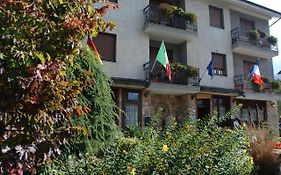 Hotel Trois Etoiles